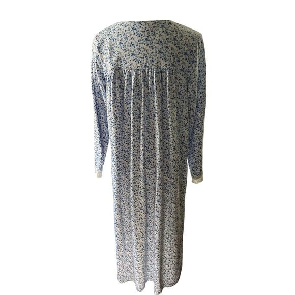 Eileen West Ladies Small Blue Floral Polyester Blend Long Sleeves Cottage - Picture 6 of 12